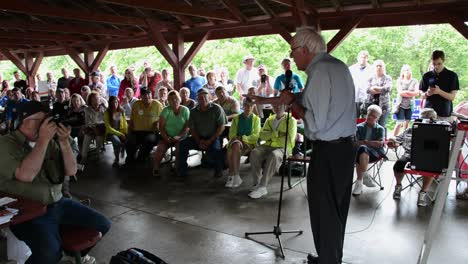 Socialist-Progressive-Democrat-Presidential-Candidate-Senator-Bernie-Sanders-Stump-Speech-To-Supporters,-Iowa-Caucus