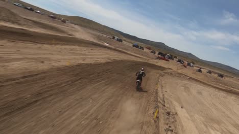 Emocionante-Drone-Antena-De-Motocross-Dirt-Biker-Moto-Salto-En-Pista