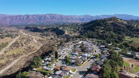 Ausgezeichnete-Luftaufnahme-Der-Stadt-Oak-View-In-Ventura,-Kalifornien