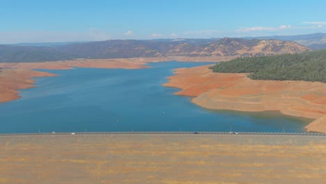 La-Antena-De-La-Represa-De-Oroville-En-California-Revela-Condiciones-Extremas-De-Sequía-Durante-Una-Gran-Crisis-De-Agua