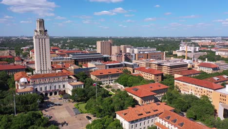 Buena-Antena-Sobre-El-Campus-De-La-Universidad-De-Texas-En-Austin,-Texas