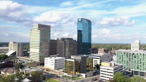 Aerial-Shot-Of-The-Downtown-Business-District-Skyline-Of-Lexington,-Kentucky