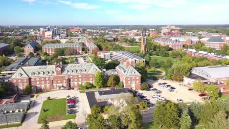 Aerial-Over-The-University-Of-Illinois-College-Campus-In-Champaign-Urbana-Illinois