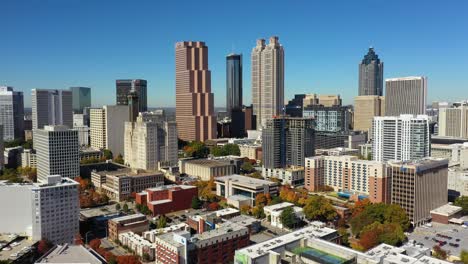 Excelente-Antena-De-Establecimiento-Del-Distrito-De-Negocios-Del-Centro-De-Atlanta,-Georgia