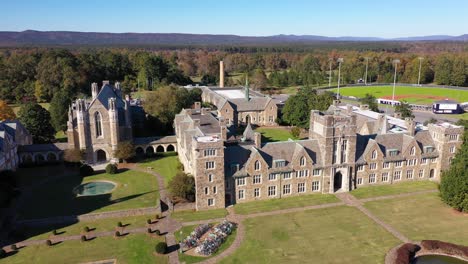 Beautiful-Aerial-Establishing-Shot-Of-Berry-College-In-Rome,-Georgia,-A-Classical-Gothic-English-Or-British-Style-College-Campus