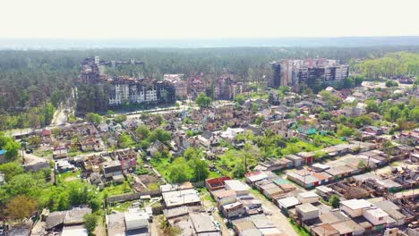 Shocking-Aerial-Of-Vast-Destruction-In-Irpin-Ukraine-Near-Kyiv,-From-Russian-Bombing