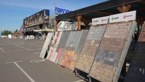 Centro-Comercial-Destruido-Por-Ataques-Con-Cohetes-Rusos-En-Kyiv,-Ucrania