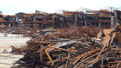 A-Shopping-Center-Is-Destroyed-And-Burned-Following-A-Russian-Missile-Attack-On-The-City-Of-Kharkiv,-Ukraine