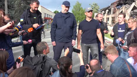 Ukrainian-Government-Officials-Including-Celebrity-Chef-Nikolay-Tischenko-Host-A-Press-Conference-After-Russian-Rocket-Attack-On-A-Kiev-Railway-Maintenance-Factory