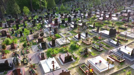 Aerial-Of-A-Civilian-Cemetery-Or-Graveyard-With-Many-Graves-Near-Lviv,-Ukraine