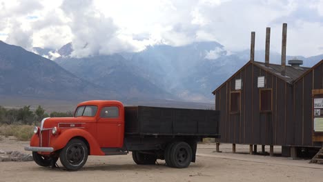 Restos-Del-Campamento-De-Reubicación-Japonés-Manzanar-En-La-Sierra-Nevada-Valle-De-Owens,-California