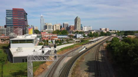 Gute-Antenne-Von-Raleigh-North-Carolina-Skyline-Der-Innenstadt