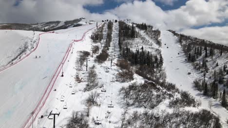 Excellent-Overhead-View-Of-The-Ski-Lift-At-Steamboat-Springs,-Colorado