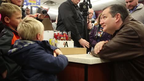 Kampagnenveranstaltung-Der-Republikanischen-Partei-Für-Den-Us-präsidenten,-Die-Zum-Iowa-caucus-Mit-Texas-senator-Ted-Cruz-Führt