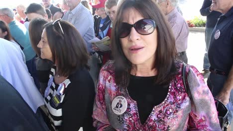 A-Crowd-Waiting-To-Get-Into-An-Iowa-Republican-Party-Campaign-Event-For-Us-Presidential-Candidate-Donald-Trump