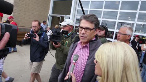 Kampagnenveranstaltung-Der-Republikanischen-Partei-Für-Den-Us-präsidenten,-Die-Zum-Iowa-caucus-Mit-Gouverneur-Rick-Perry-Führt