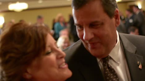 Behind-The-Scenes-Meet-And-Greet-Between-Chris-Christie-And-Conservative-Supports-During-The-Iowa-Caucus