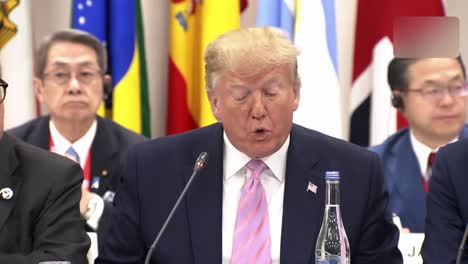 El-Presidente-De-Estados-Unidos,-Donald-Trump,-Pronuncia-Comentarios-Sobre-La-Economía-Digital-Y-Las-Redes-5g-En-Una-Cumbre-Del-G20