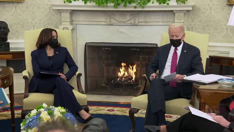 Us-President-Joe-Biden-Reads-Notes-About-Pandemic-Economic-Crisis-While-Us-Vice-President-Kamala-Harris-Sit