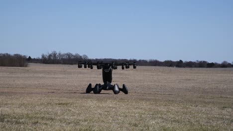 El-Avión-De-Elevación-De-Máquina-Multirotativa-Hexa-&quot;coche-Volador&quot;,-Inc.,-Un-Vuelo-De-Prueba-En-El-Aeropuerto-De-Springfield-Beckley,-Oh