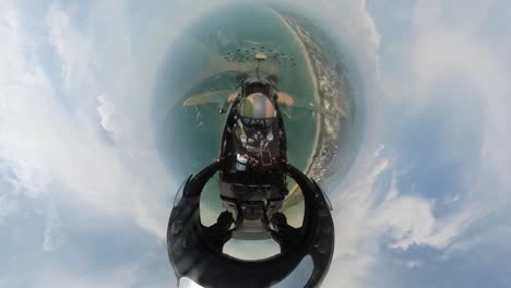 Imágenes-Aéreas-De-La-Cabina-De-Un-Lente-Ojo-De-Pez-De-Un-Jet-Del-Equipo-De-Demostración-A-10-Thunderbolt-Ii-Volando-Sobre-Cocoa-Beach,-Fl.