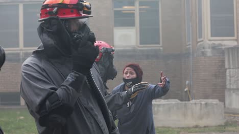 Soldiers-Practice-Urban-Search-And-Reconnaissance-Techniques-At-The-Muscatatuck-Urban-Training-Center,-Indiana