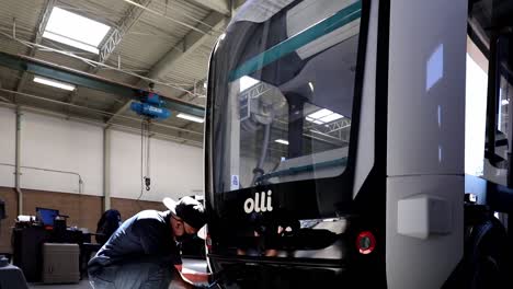 A-Futuristic-5G,-3D-Printed-High-Tech-Autonomous-Shuttle-Vehicle-Named-Olli-Drives-At-Mcas-Miramar-In-San-Diego