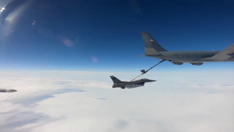 Mid-Air-Refueling,-Colorado-Air-National-Guard-F-16-Fighting-Falcons,-Newfoundland,-Nato’S-Exercise-Amalgam-Dart