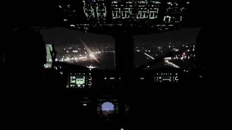 Cockpit-Footage,-Us-Air-Force-C-17-Globemaster-Iii-Landing-At-Hamid-Karzai-Int-Airport-In-Kabul,-Loading-82Nd-Airborne-Soldiers,-One-Of-The-Last-Flights-Out