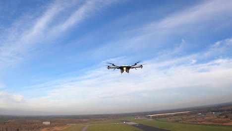 Nato-übung-C-uas-Tie-21-Testet-High-tech-drohnenabwehrtechnologien-Auf-Einem-Luftstützpunkt-In-Den-Niederlanden