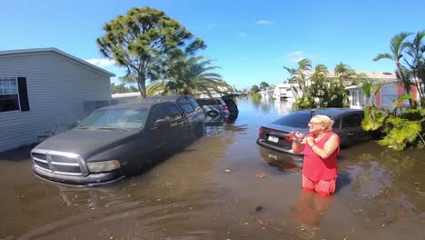 Us-Coast-Guard-Mh-65-Dolphin-Aircrew-Rescue-Operation-Near-Sanibel,-Florida-In-The-Storm-Wake-Of-Hurricane-Ian