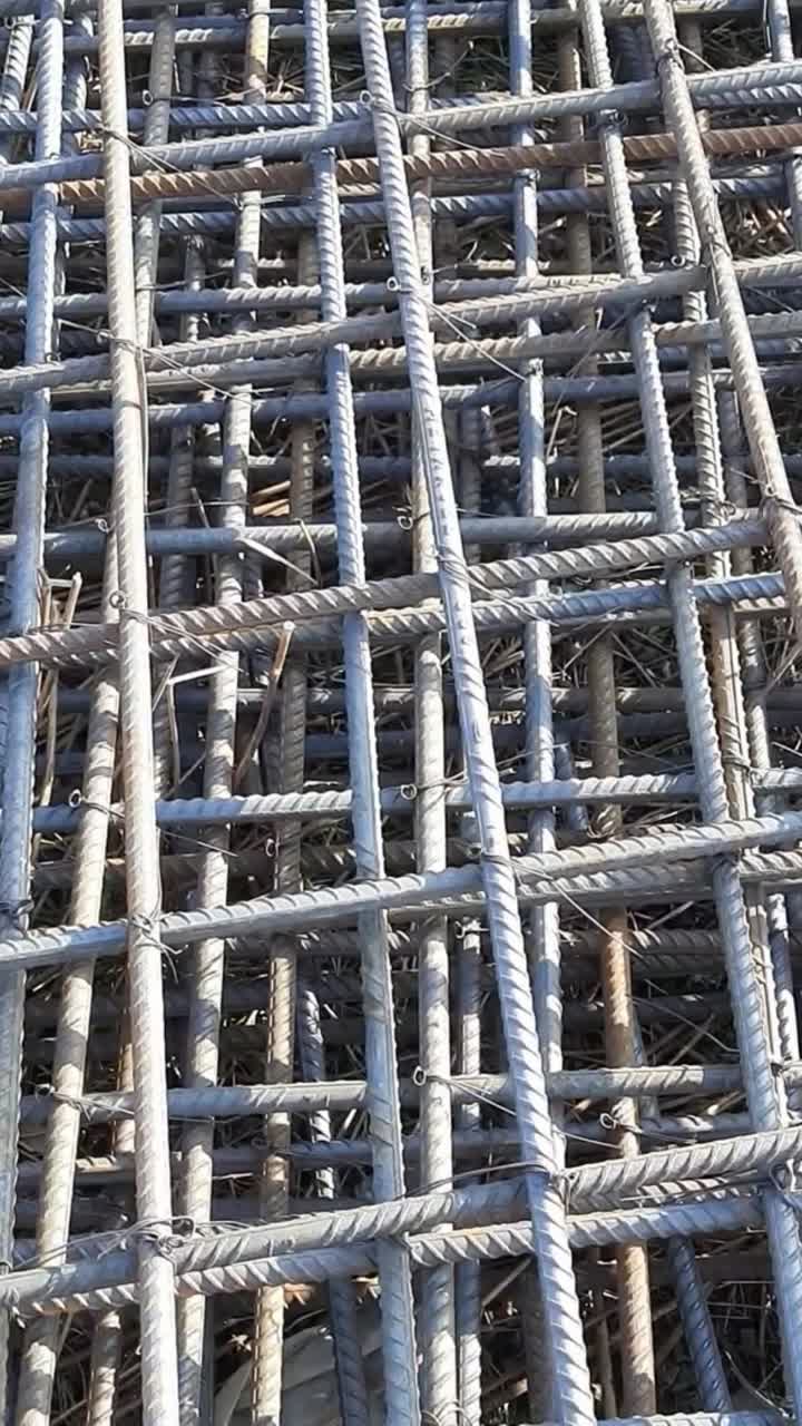 Foto Stock Dettaglio di tondini di ferro per cemento armato