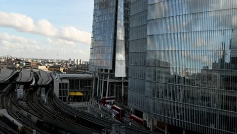 Pulling-into-Central-London-on-the-Train,-United-Kingdom