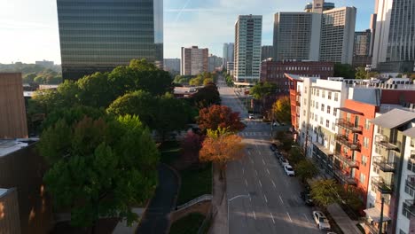 Downtown-Atlanta-skyscrapers-and-business-district