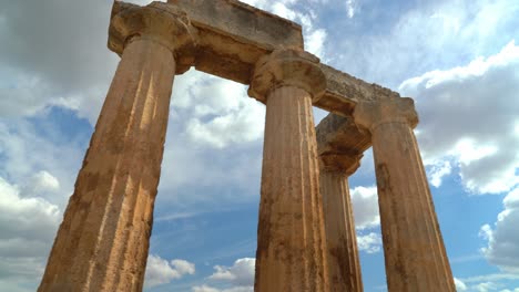 Marble-Columns-of-Temple-of-Apollo-in-Ancient-Corinth