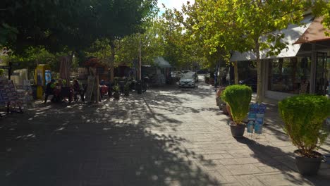 Ciudad-De-La-Antigua-Corinto-En-Un-Día-Soleado