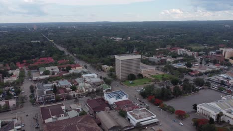 Drove-video-of-Bulawayo,-Zimbabwe's-Revenue-Hall