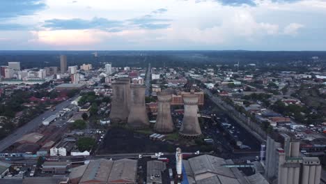 Video-De-Drone-De-Bulawayo,-Planta-De-Energía-De-Carbón-De-Zimbabwe