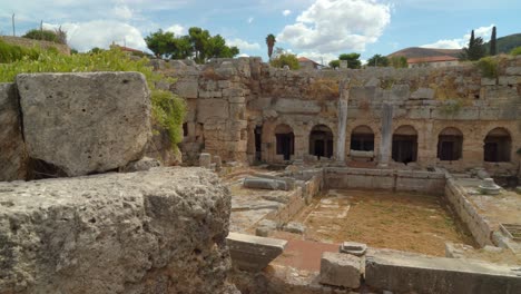 Vista-Panorámica-De-La-Fuente-Peirene-En-La-Antigua-Corinto