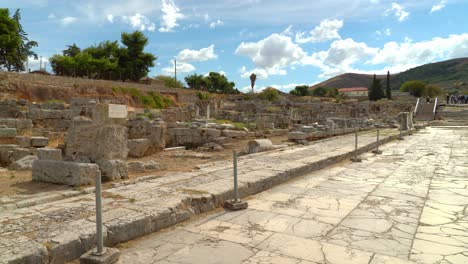 Ruinas-De-Lechaion-Road-En-La-Ciudad-De-La-Antigua-Corinto