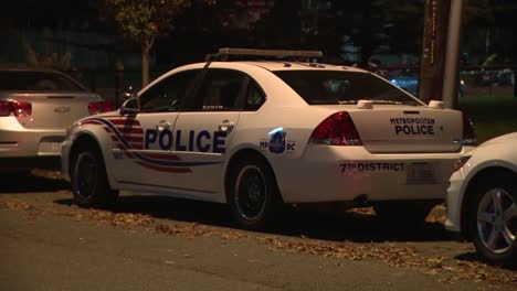 Coche-De-Policía-Metropolitana-Washington-Dc-En-La-Noche