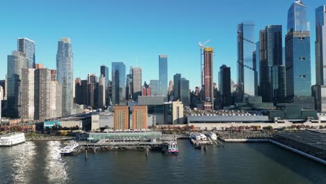 Cinematic-Establishing-Shot-Of-Hudson-Yards-And-Piers