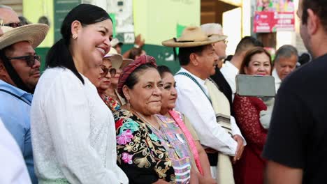 Presidenta-Municipal-De-Tuxpan-Lae-Claudia-Gil-Montes-Y-Premio-Nobel-De-La-Paz-Dra