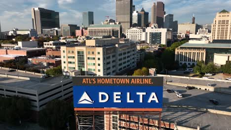 Signo-Y-Logotipo-De-La-Cartelera-De-La-Aerolínea-Delta