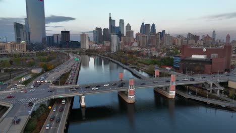 Philadelphia-skyline-and-Schuylkill-River-in-evening