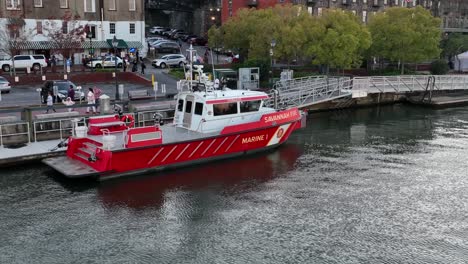 Marine-Fire-law-enforcement-emergency-responder-boat-on-Savannah-River