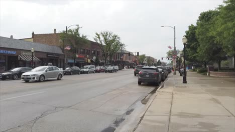 Windy-suburban-downtown-on-a-cloudy-day