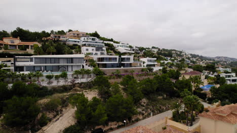 Villa-Moderna-De-Lujo-Con-Piscina-Con-Vistas-A-Calp-En-España