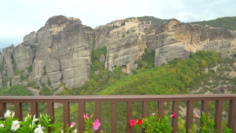 Beautiful-Holy-Monastery-of-Varlaam-in-Meteora-rock-formation-in-Greece