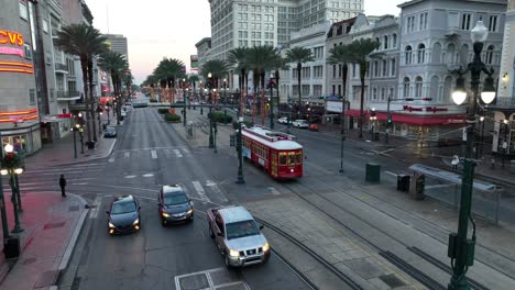 Tranvía-En-El-Centro-De-Nueva-Orleans